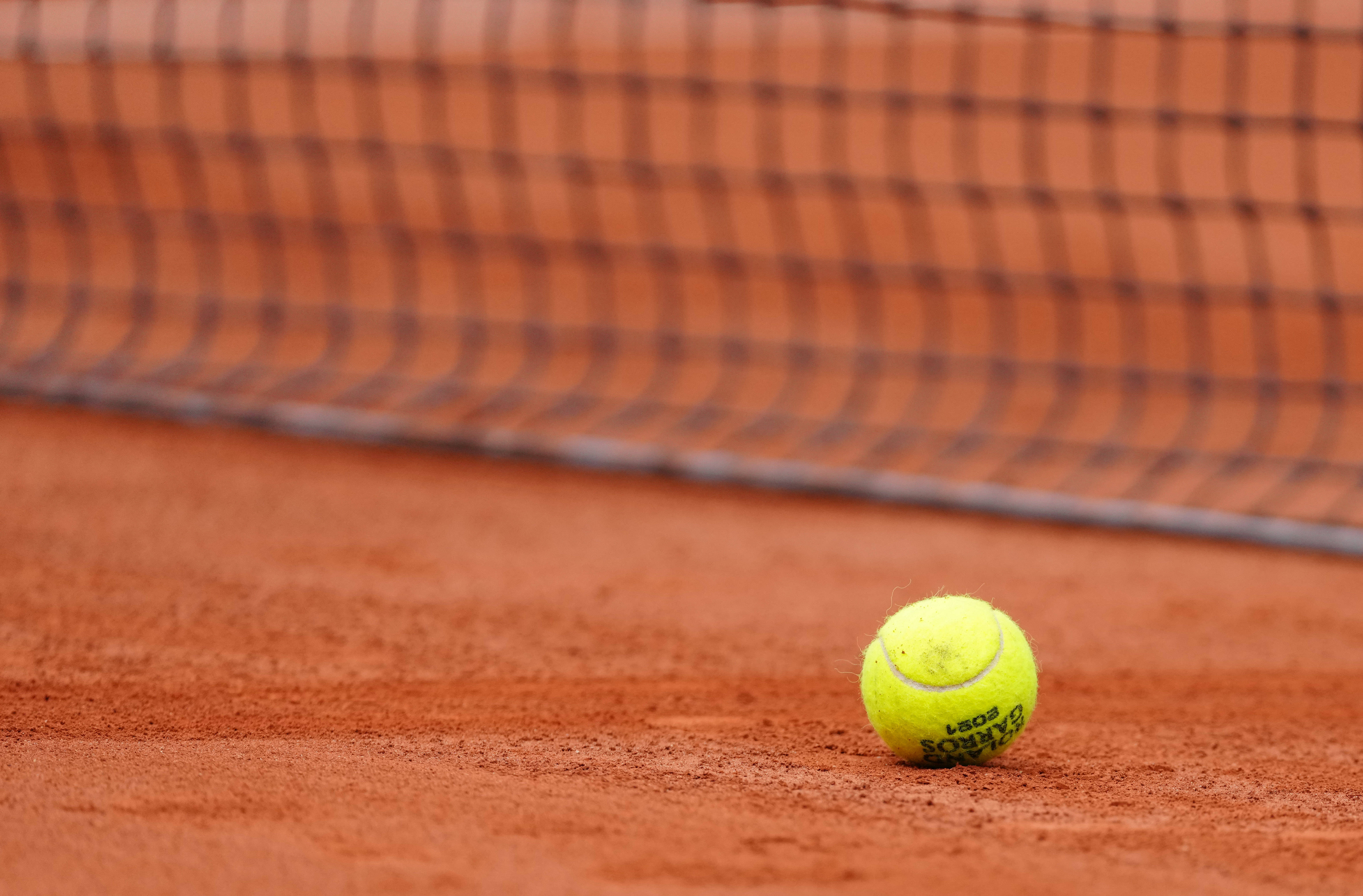 战时表现不 战时表现不