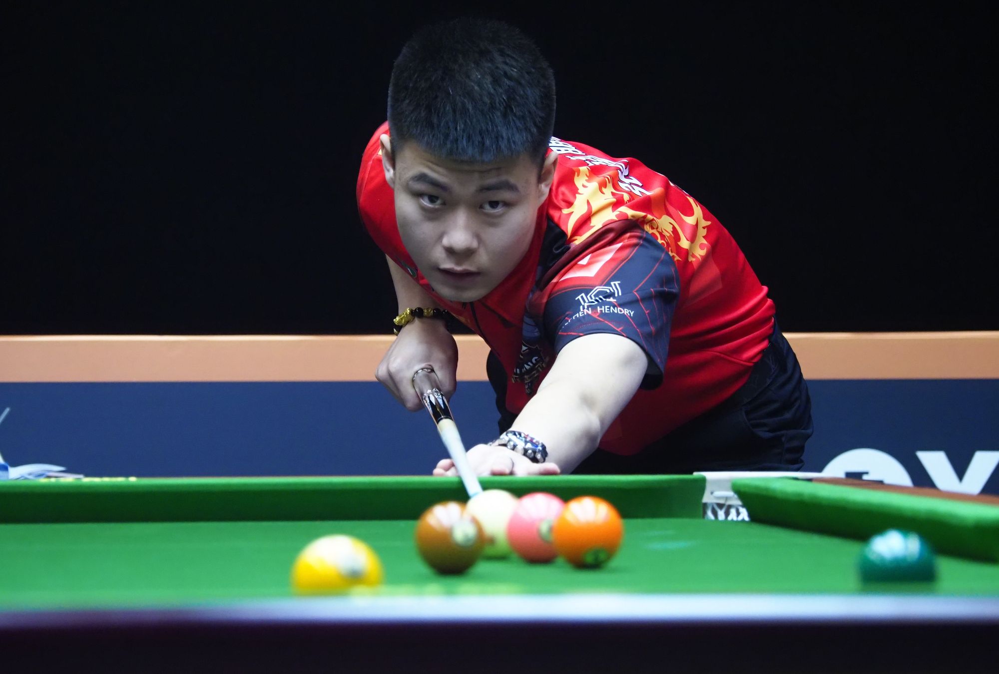 球的足球巨 球的足球巨