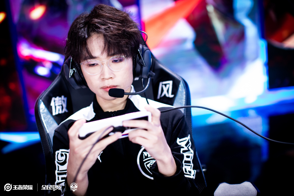 谁在进步 谁在进步